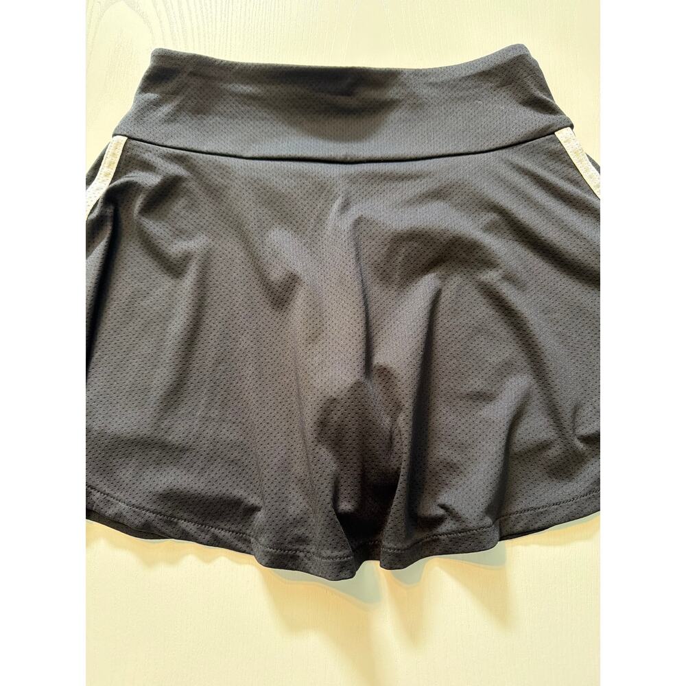 Girls Sz Large(14) adidas skorts - Picture 7 of 9